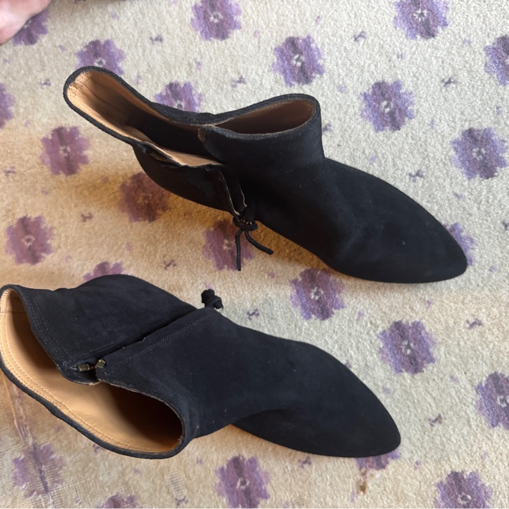 BRAND NEW NEVER WORN Isabel Marant Black Suede Heels